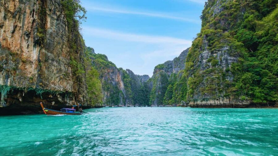 Ao Nang: Phi Phi Islands Speedboat Tour Full Day - Key Points