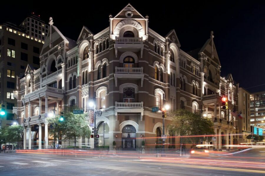 Austin: Haunted Pub Crawl Walking Tour - The Authenticity and Educational Value