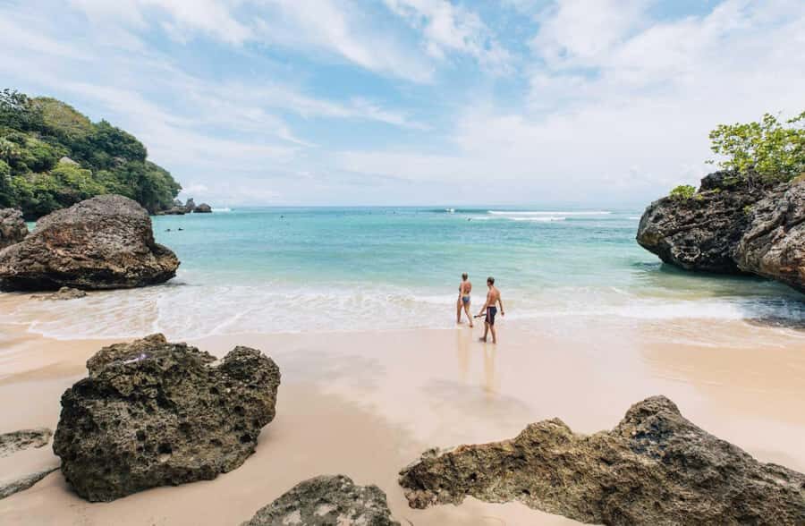 Bali: Uluwatu Beaches Tour with Padang Padang and Suluban - The Logistics: How the Day Unfolds