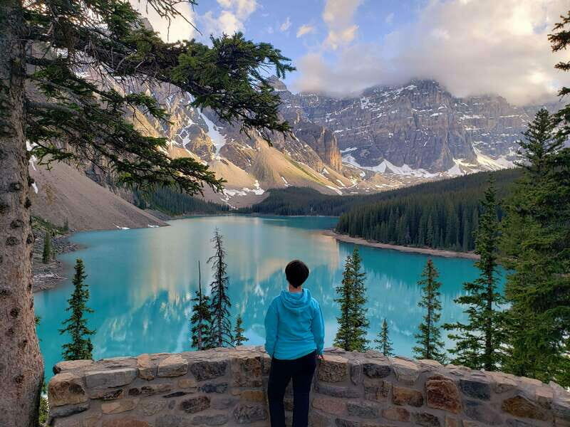 Banff/Canmore- Moraine Lake & Louise-Morning or Sunset Tour - What Past Travelers Say