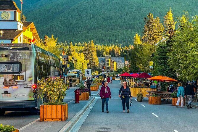 Banff: Gondola, Hot Spring and Three Lakes Tour - What the Reviews Say