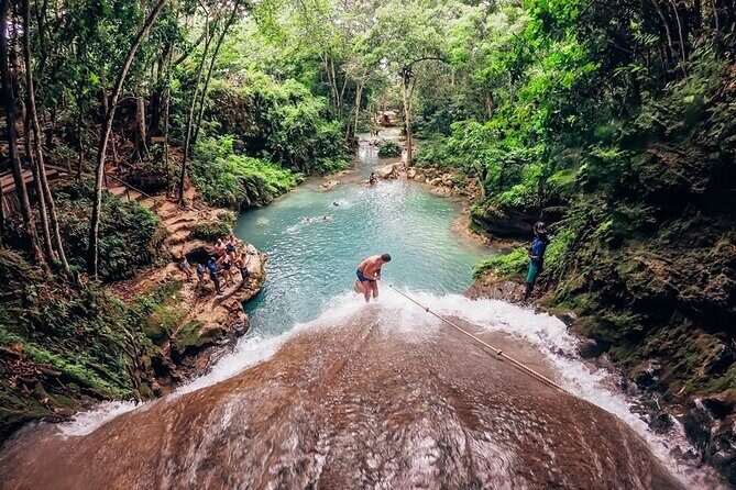 Blue Hole and River Tubing Combo from Falmouth - What to Expect on the Day