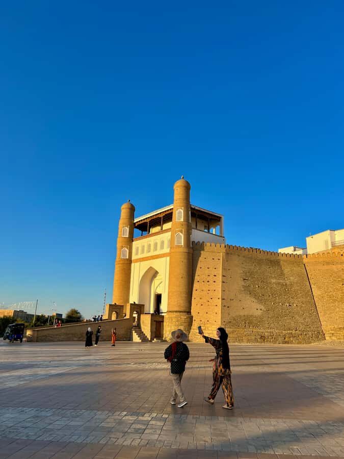 Bukhara: Historical monument guided walking tour - Historic Religious and Architectural Marvels
