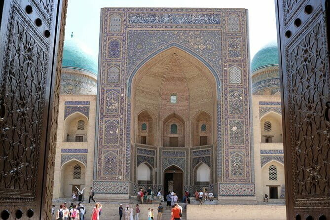 Bukhara: Walking Tour with a Small Group - What to Expect from the Tour