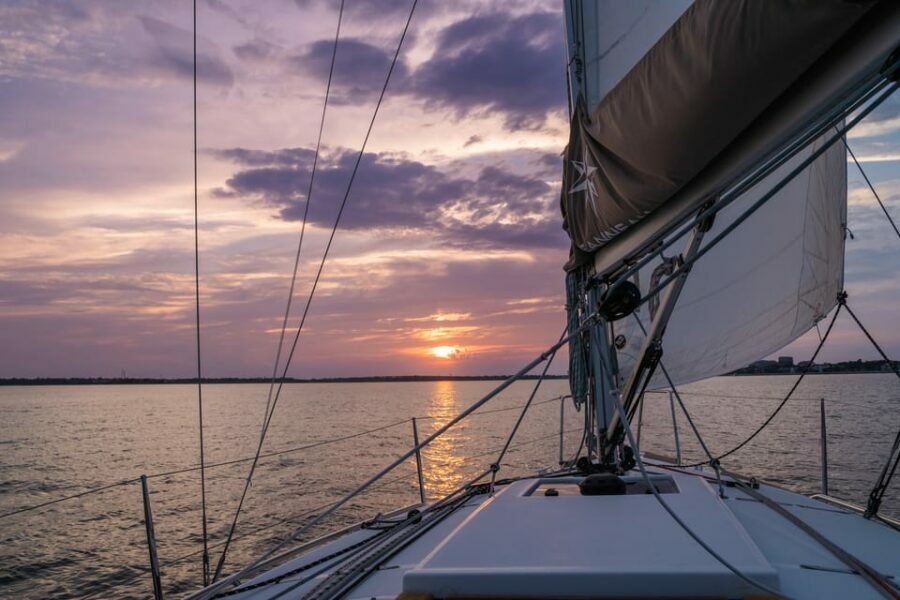 Charleston: Private Daytime or Sunset BYOB Sailing Charter - Who Will Love This Tour?
