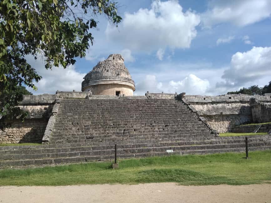 Chichen Itza and Two Cenotes Day Tour from Cancun - The Cenote Visits: Refreshing and Photogenic