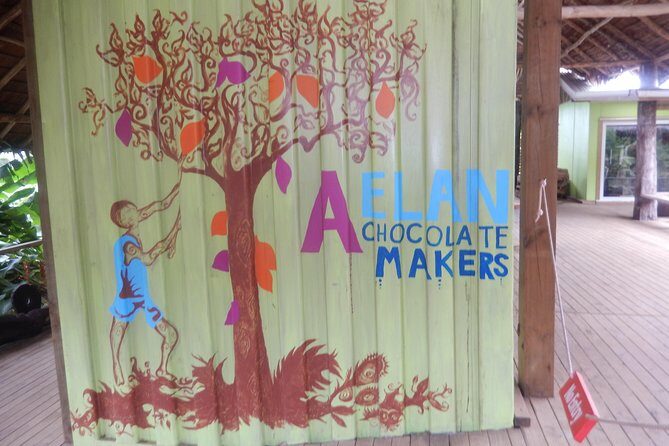 Chocolate Factory Combo Trip with Yumi Tours - Visiting Vanuatu’s First Chocolate Producer: Aelan Chocolate Makers