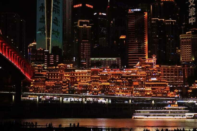 Chongqing private city tour: Must-sees All In One - The Itinerary Breakdown