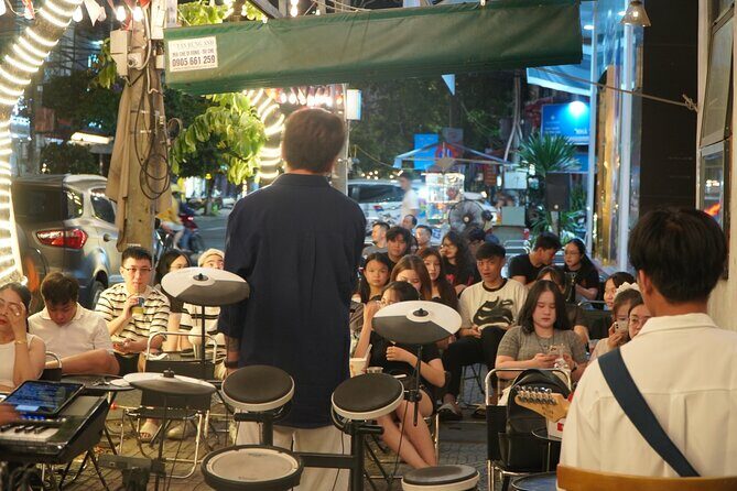 Da Nang Michelin Food Tour with Live Music - The Itinerary in Detail