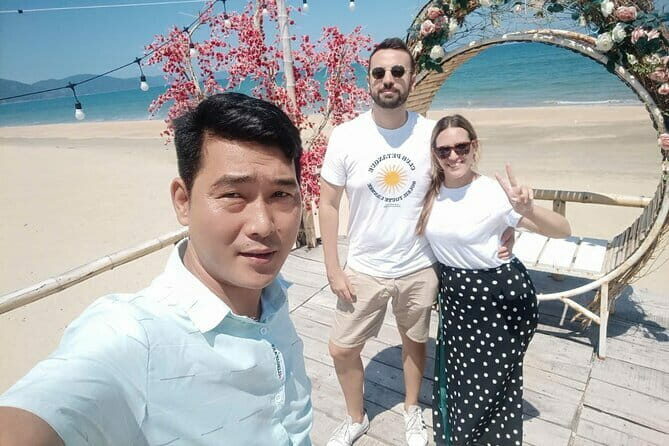 Danang Hotel/ Airport to Hue via Hai Van Pass by Private Car - What the Reviews Say