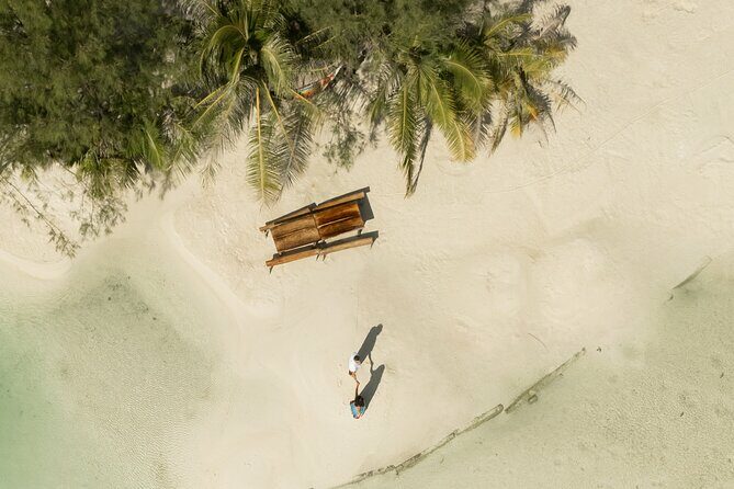 Day on a private island in Bora Bora - alone in the world - The Itinerary in Detail