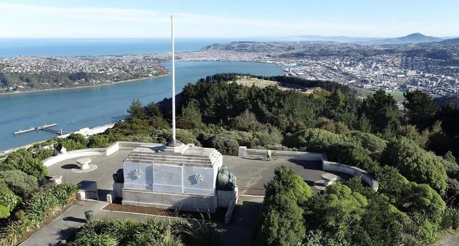 Dunedin City & Otago Peninsula Scenery Day Tour - Transportation, Timing, and Group Size