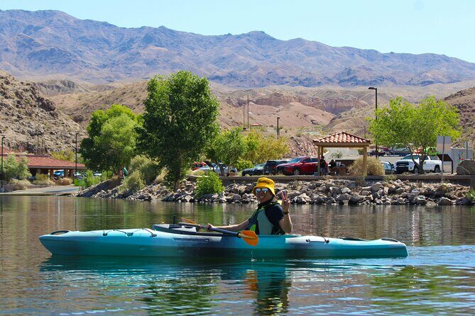 Emerald Cave Paddleboard RentalSelf-Drive Colorado River SUP - The Group and Overall Atmosphere