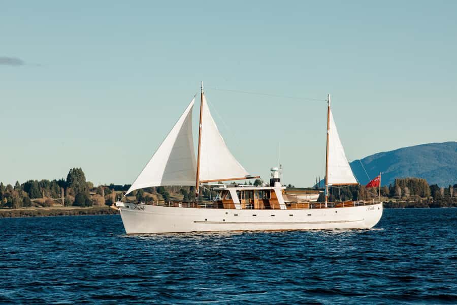 Evening Champagne Cruise on Historic 1935 Motor Yacht. - Detailed Breakdown of the Itinerary