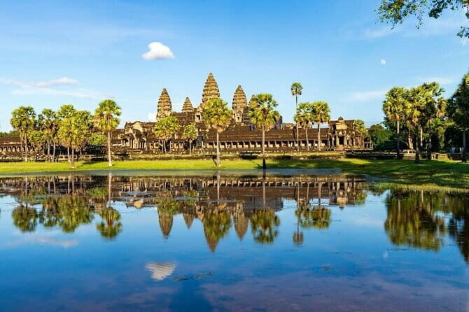 Explore Angkor Sunrise Spectacle a Full Day Temples Tour - Comfort, Logistics, and Value
