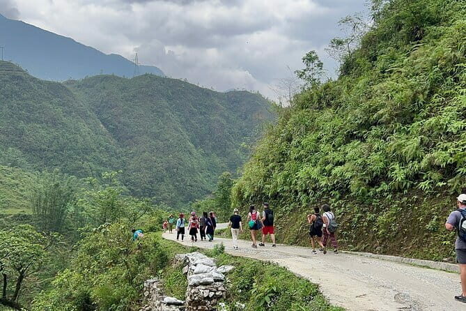 Fansipan Mountain, Cat Cat Village, Rice Terrace 2 Day Sapa Tour - What Past Travelers Are Saying