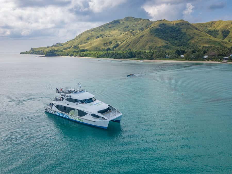 Fiji: Yasawa Islands Explorer Cruise with Lunch - The Scenery and Views