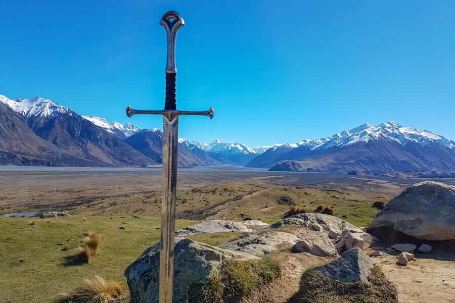 From Christchurch: Full-Day Lord of the Rings Tour to Edoras - Who Should Take This Tour?