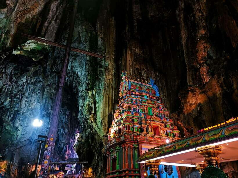 From Kuala Lumpur: Private Batu Caves Cultural Tour - The Batu Caves Experience