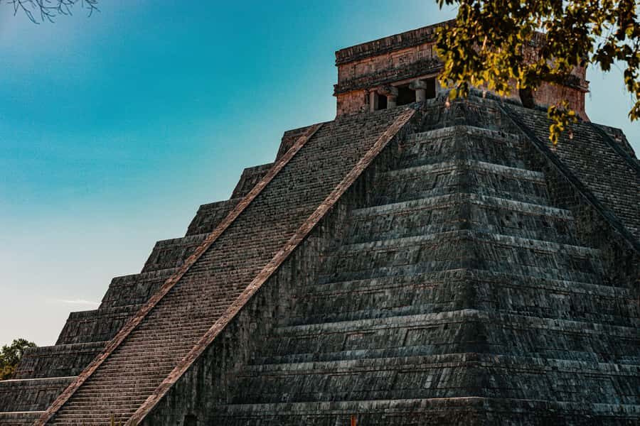 From Riviera Maya: Chichén Itzá, Cenote, Valladolid, and buffet lunch - Who Will Appreciate This Tour?