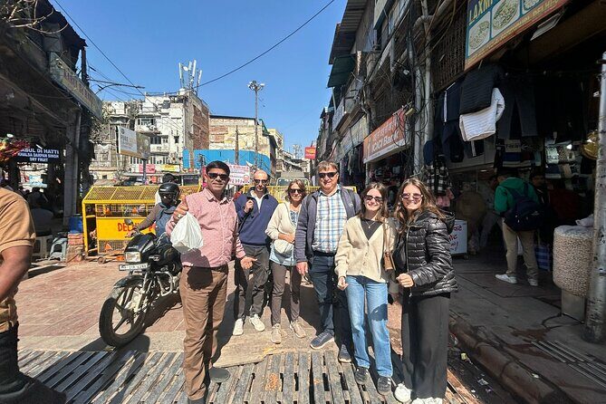 Full Day Old and New Delhi Tour By Car Tuktuk - The Value of the Experience