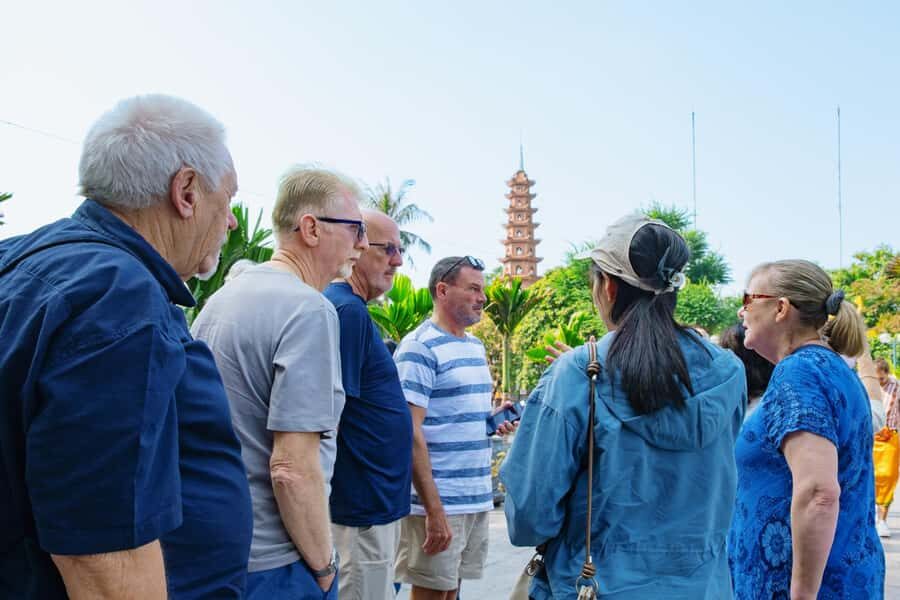 Hanoi Food Tour: Tram Museum, Pho Class & Coffee Experience - The Itinerary in Detail