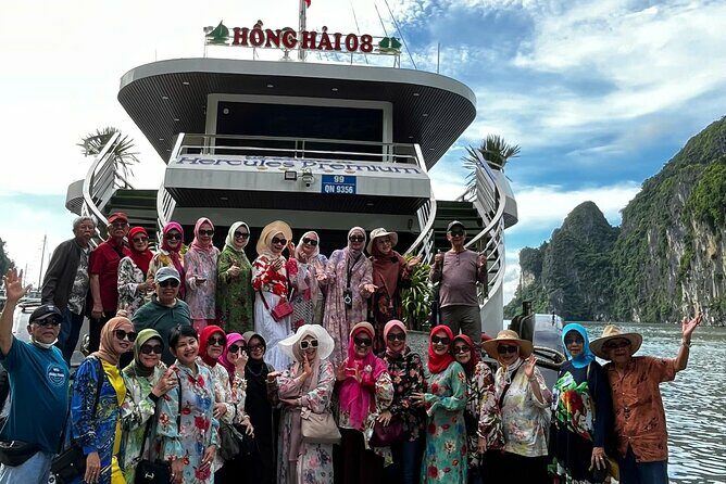 Hanoi: Ha Long bay Luxury Day cruise: Buffet-Kayaking and Jacuzzi - Practical Details