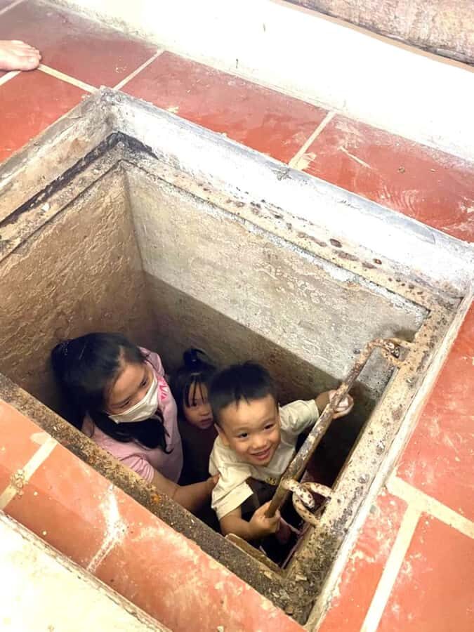Hanoi: Wartime Tunnel Or Ho Chi Minh Complex & Prison Museum - Exploring the Itinerary in Detail