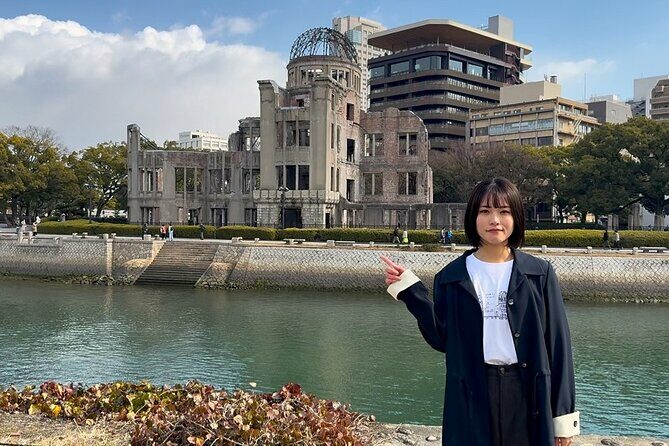 Hiroshima Highlights Custom Private Walking Tour with local guide - Detailed Breakdown of the Itinerary
