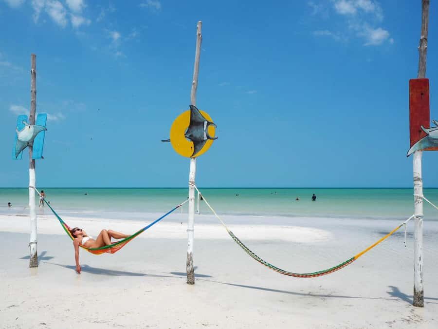 Holbox Island Day Trip includes Yalahu and Pasion Islands - Pasion Island: An Idyllic Stop