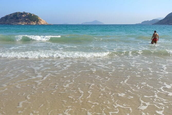 Hong Kong Half-Day Private Walking Tour with a Local Guide - Why This Tour Is a Great Fit