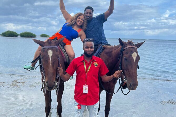 Horseback Riding In The Ocean from Montego Bay Private Transfer - Who Should Consider This Tour?