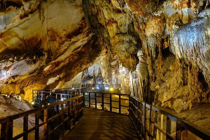 Hue: 2 Days Adventure to Phong NhaKe Bang National Park and DMZ - Transportation and Comfort