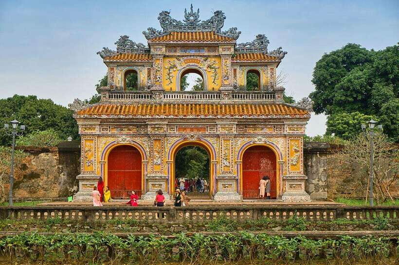Hue: Hue Walking Tour to Imperial Citadel with Tour Guide - Practical Tips for Tour Participants