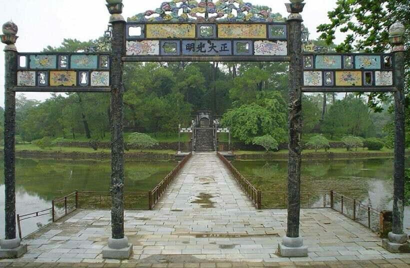 Hue Royal Tombs Tour: Visit Best Pagodas & Mausoleums - Who Should Consider This Tour?
