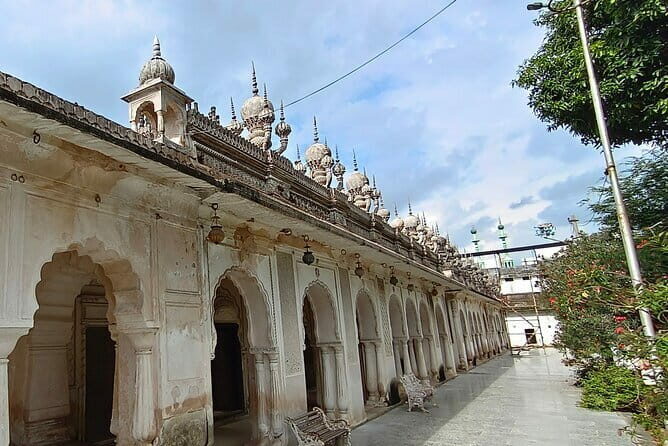 Hyderabad Highlights Guided City Tour and Chai Experience - What Makes This Tour Special?