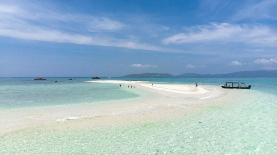 Ishigaki: Phantom Island Snorkeling and Taketomi Sightseeing - The Realities of the Tour: Pros and Cons