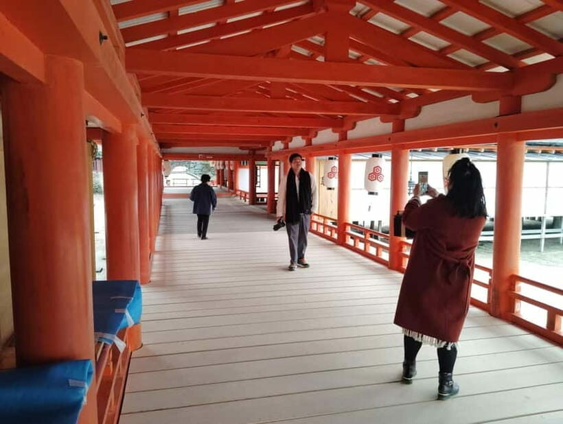 Itsukushima Shrine: Guided Tour with a Local - What to Expect from the Tour