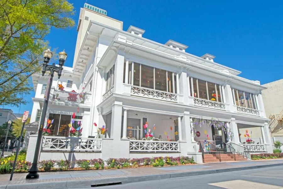 Jacksonville: 20 Minutes Chocolate & Candy Factory Tour - Frequently Asked Questions