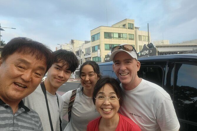 Jeju island Jumbo Taxi Private Tour with Mr.Hong South of Jeju - Authentic Experiences and Value