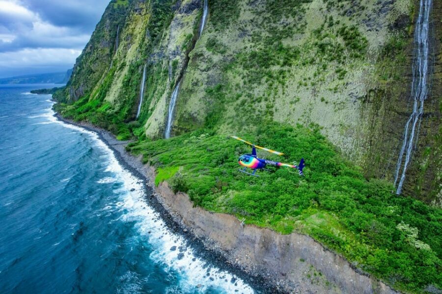 Kailua-Kona: Kohala, Volcanoes and Waterfall Helicopter Tour - Experience Quality and Comfort