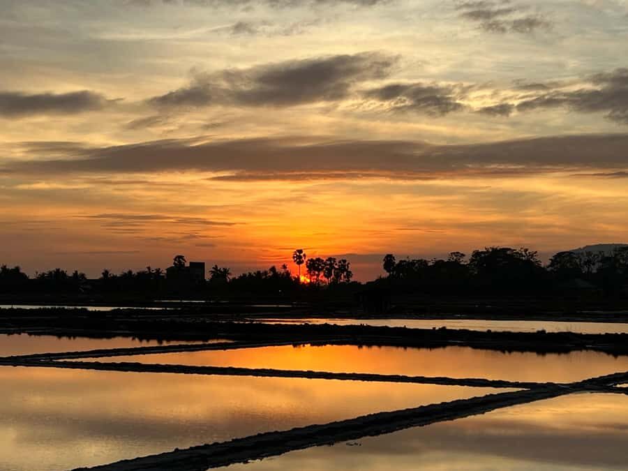 Kampot Countryside include Pepper farm, Salt field & Lake - What to Expect from This Kampot Countryside Tour