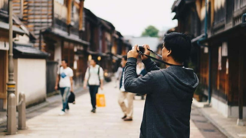 Kanazawa: City Highlights & Hidden Gems Private Walking Tour - Nagamachi Samurai District: Step Back in Time