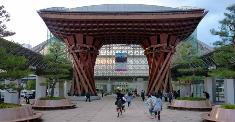 Kanazawa: Private Walking Tour with a Local - The Review in Practice: What Travelers Say