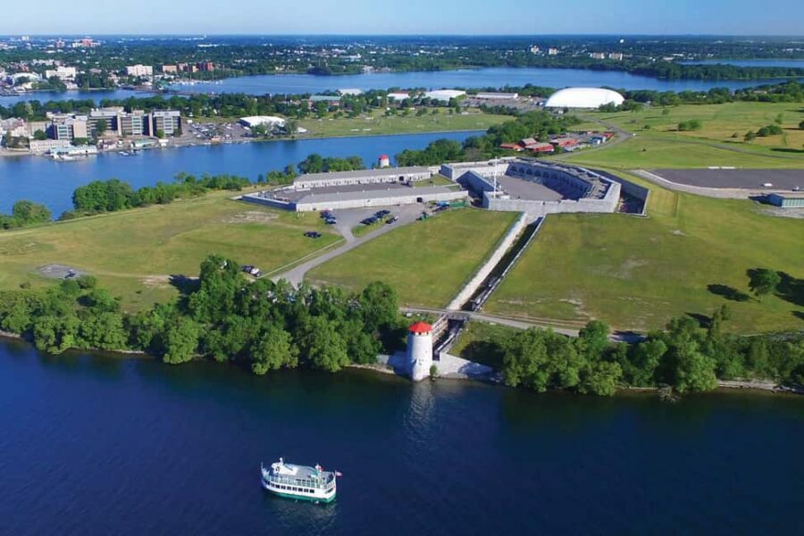 Kingston: Waterfront Shipwreck Cruise with Guide - The Sum Up