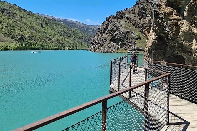 Lake Dunstan E Bike Trail Activity - The Scenic Highlights and Stops