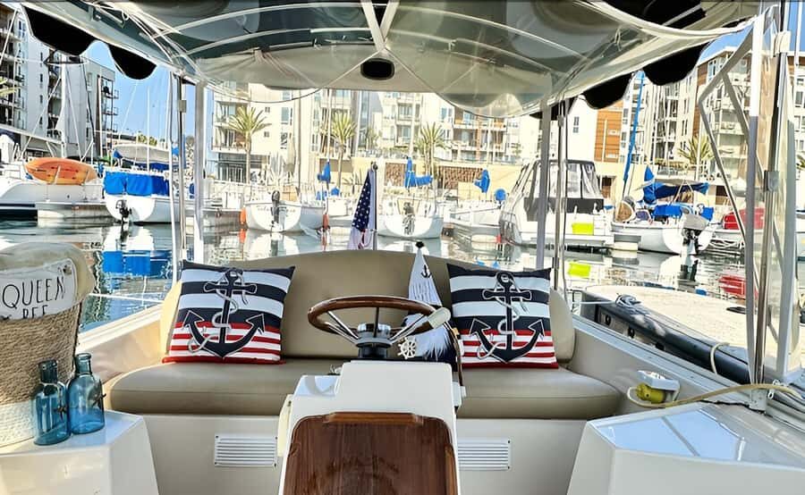 Los Angeles Luxury Boat Cruise Wine, Charcuterie Sealions - Itinerary and Route Explained