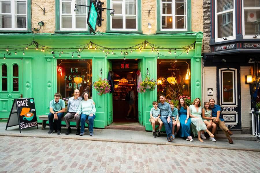 Magical memories in Quebec City with a local photographer - Who Will Appreciate This Experience?