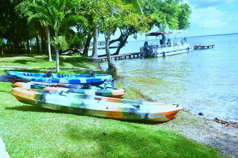 Mahahual: Chacchoben Mayan Ruins and Seven Color Lagoon Trip - A Detailed Look at the Tour Experience