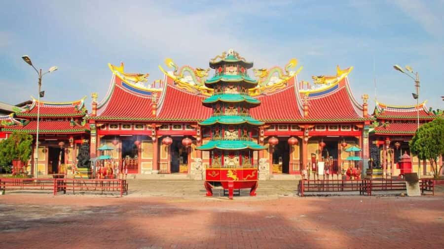 Medan: Highlights City Sightseeing Guided Group Tour - The Itinerary in Detail